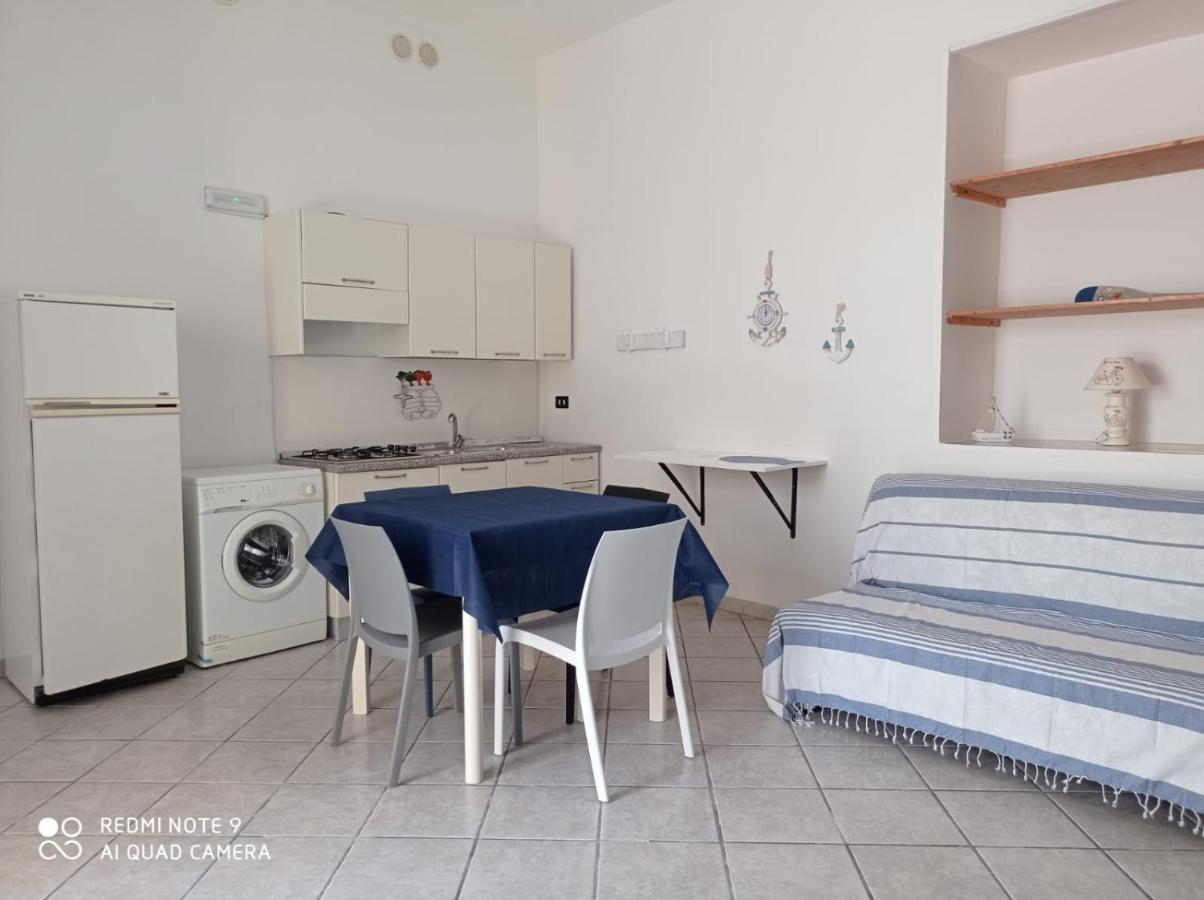 Corte Nel Borgo Apartment Minervino di Lecce Exterior foto