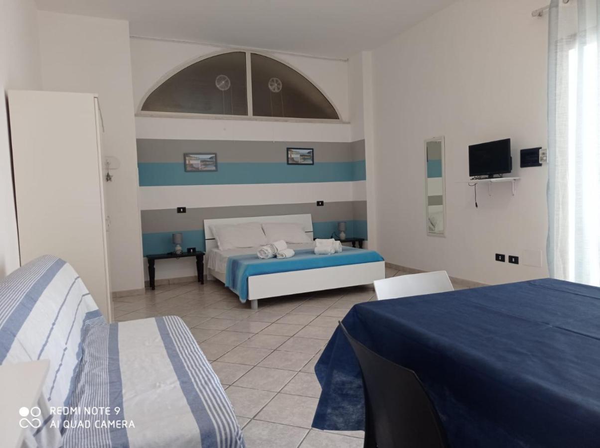Corte Nel Borgo Apartment Minervino di Lecce Exterior foto